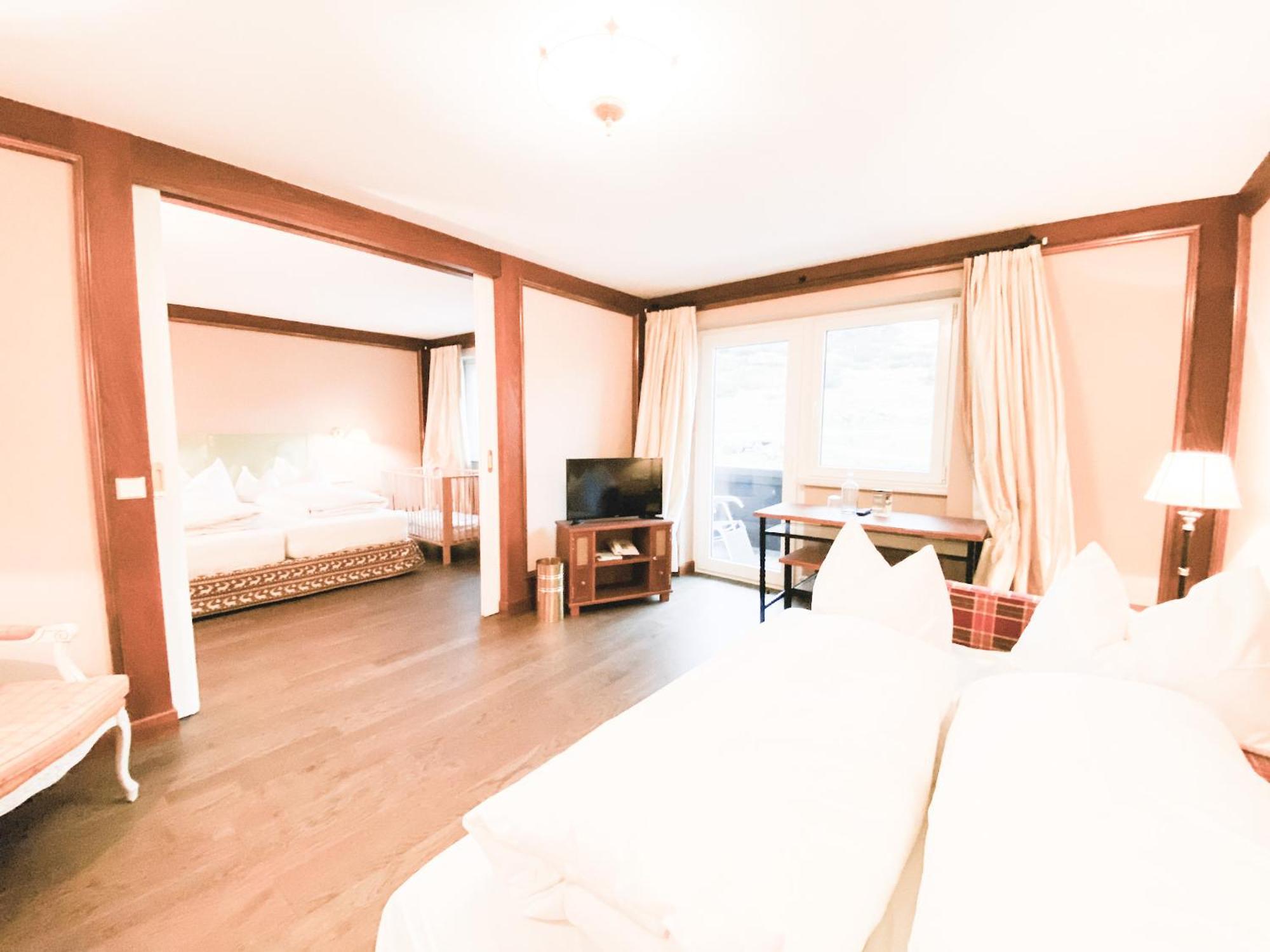 Hotel Steiner Superior โอเบอร์เทาเอิร์น ภายนอก รูปภาพ