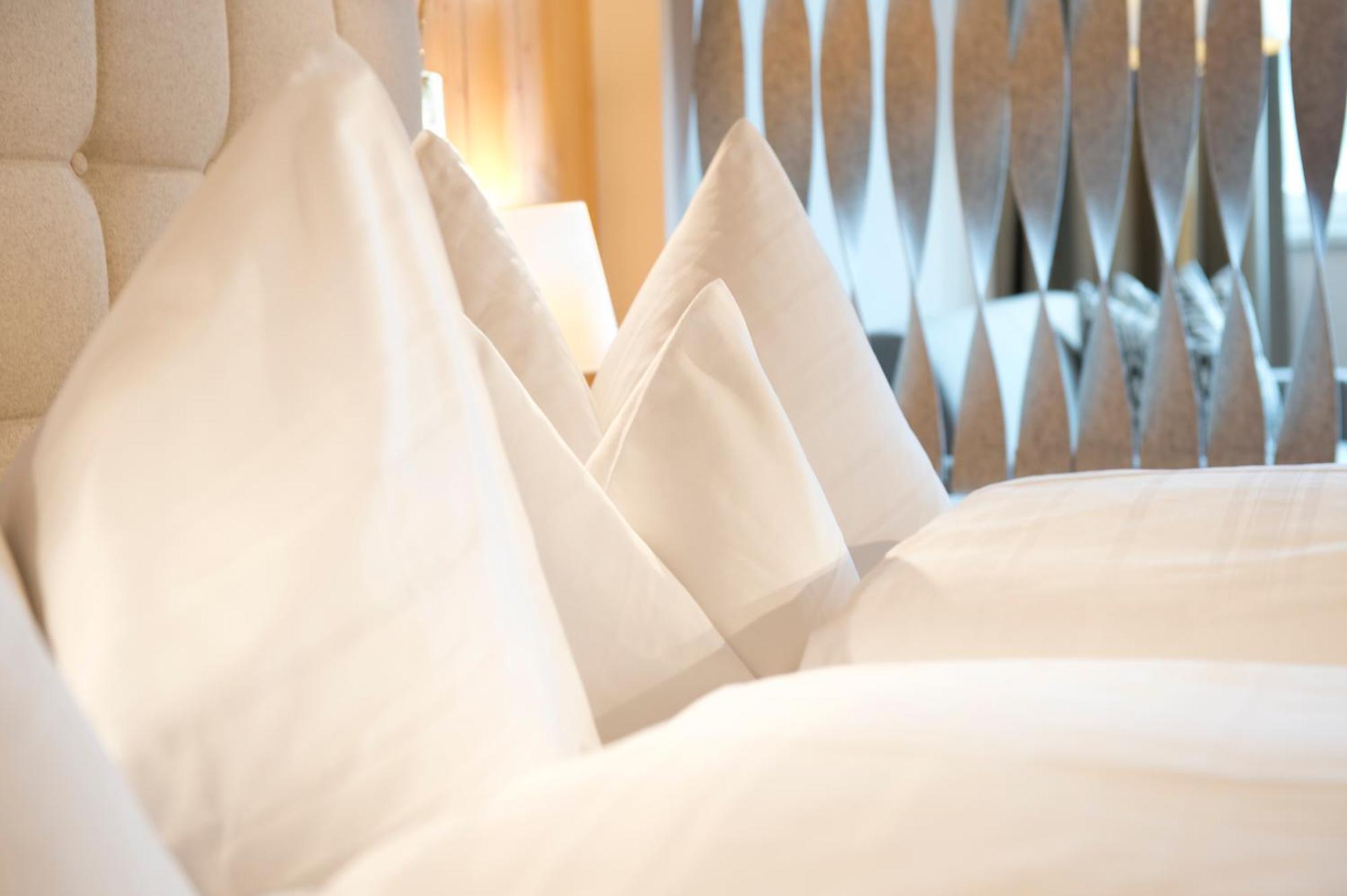 Hotel Steiner Superior โอเบอร์เทาเอิร์น ภายนอก รูปภาพ