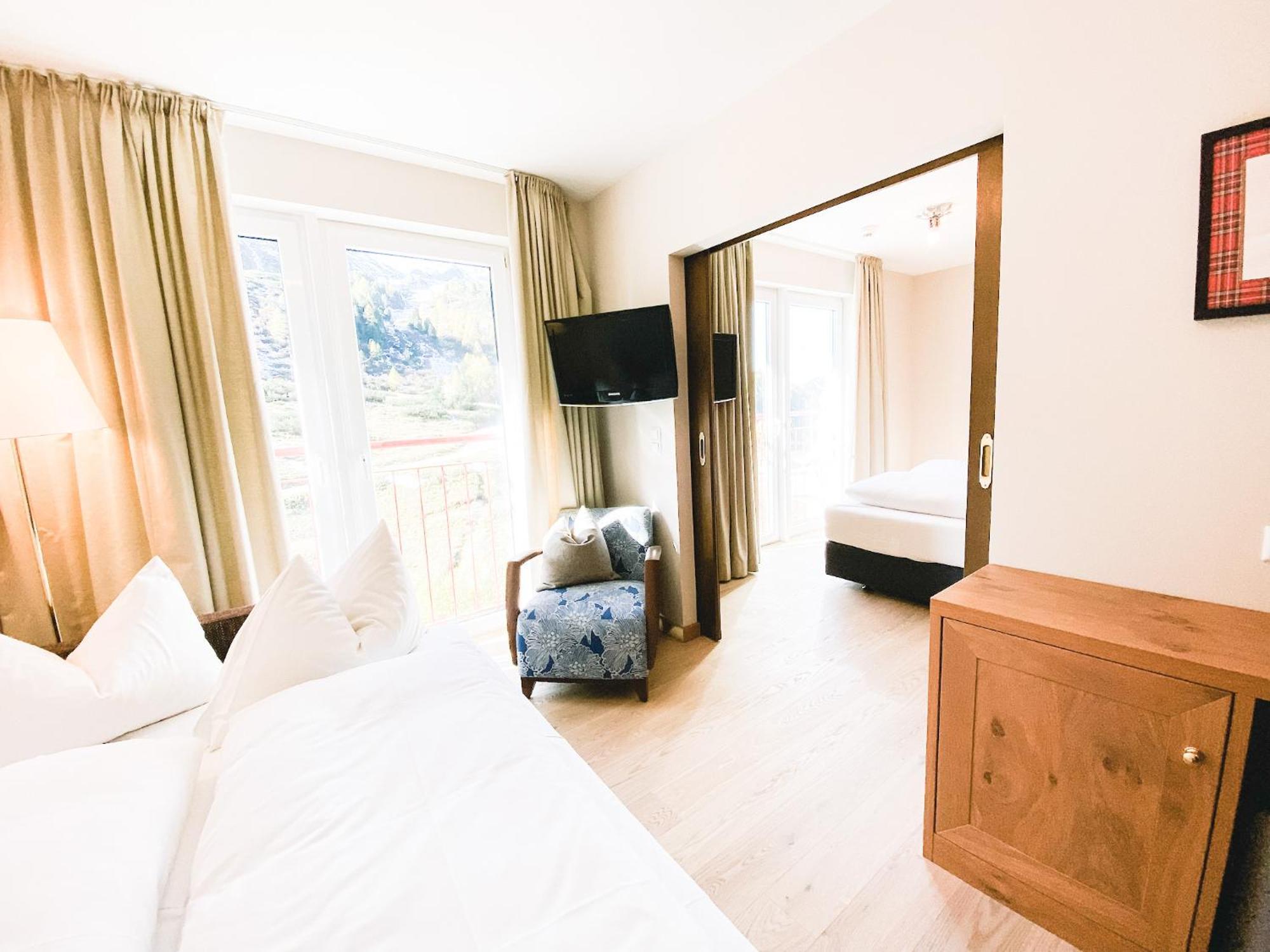 Hotel Steiner Superior โอเบอร์เทาเอิร์น ภายนอก รูปภาพ