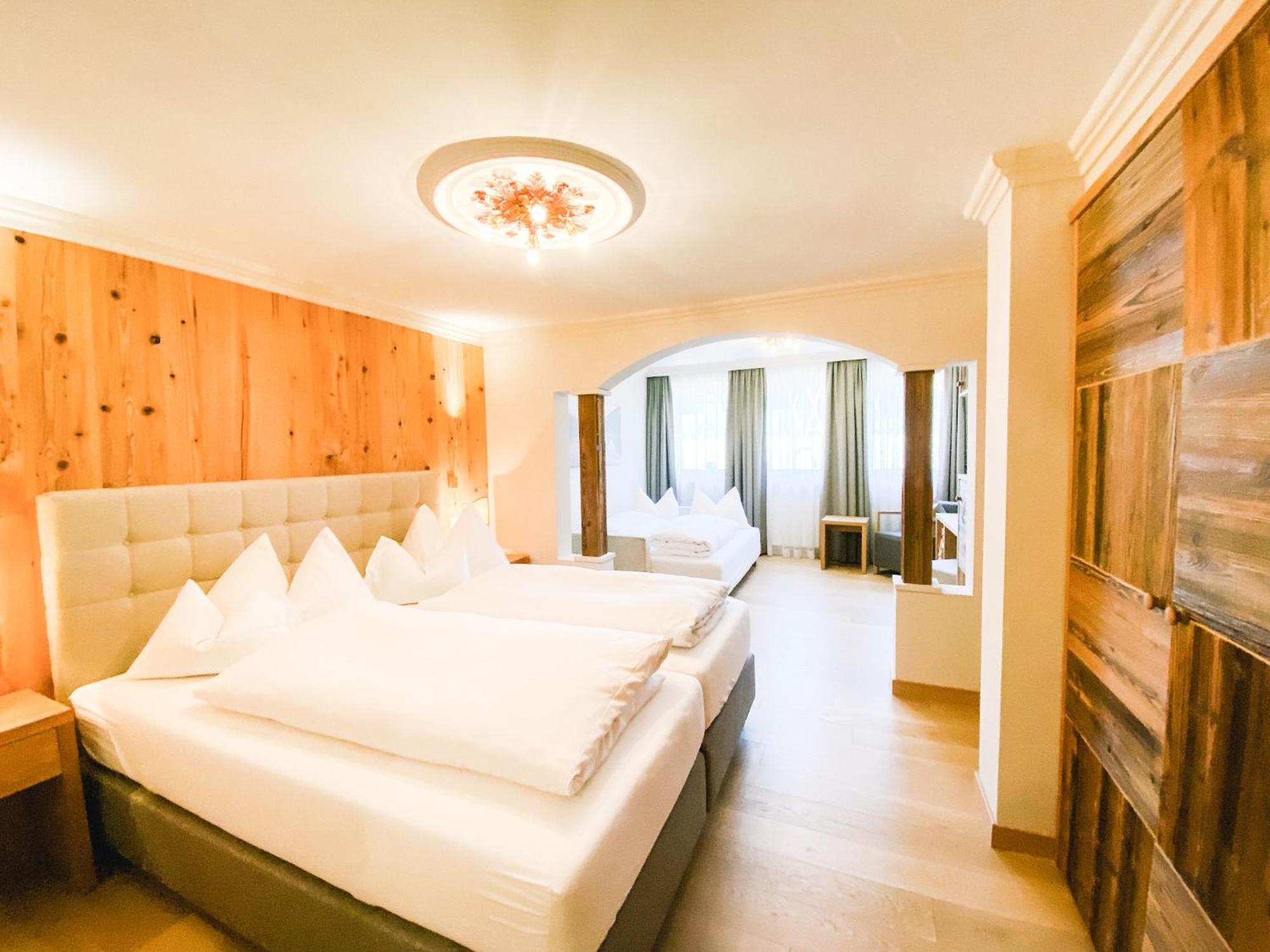 Hotel Steiner Superior โอเบอร์เทาเอิร์น ภายนอก รูปภาพ